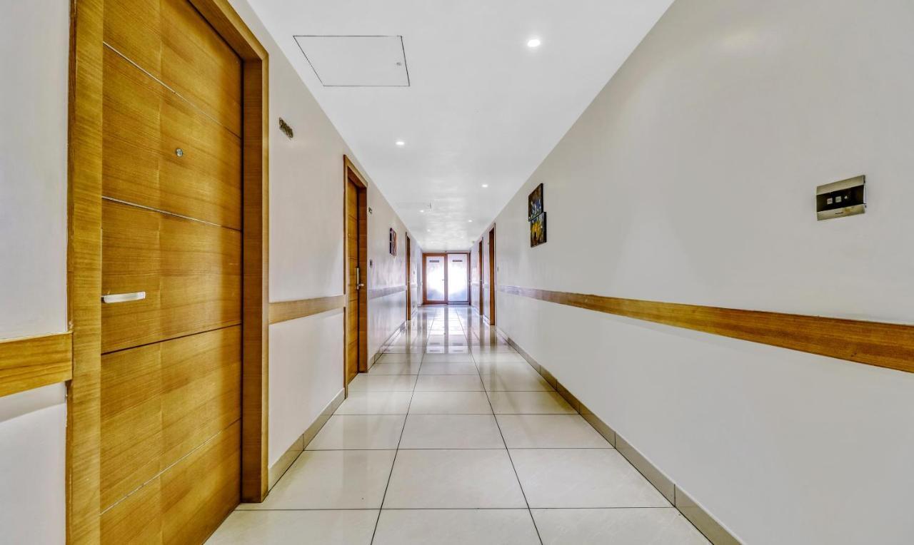 Medora Hotel Kozhikode Exteriör bild